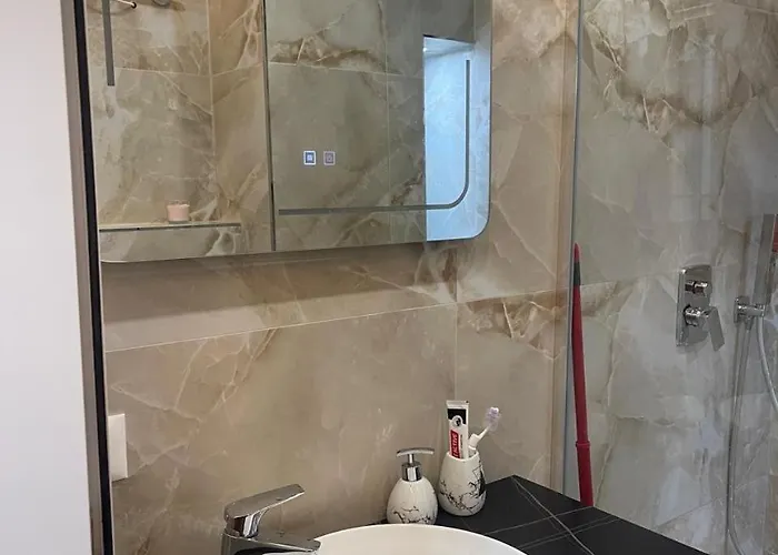 Condor Center Luxury 3