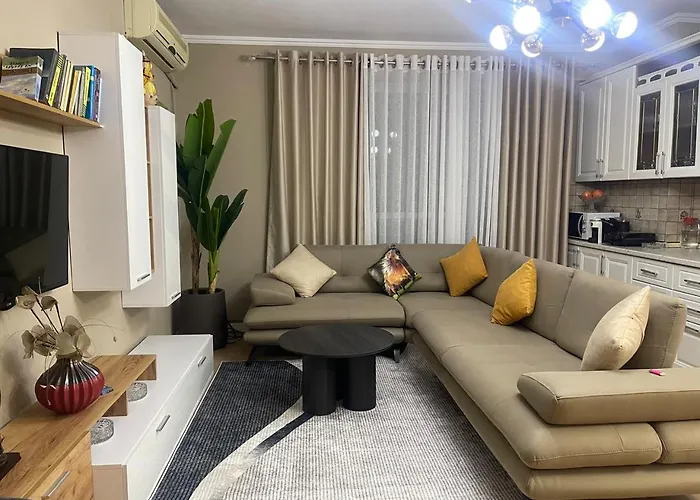 Condor Center Luxury 3 דירה טיראנה